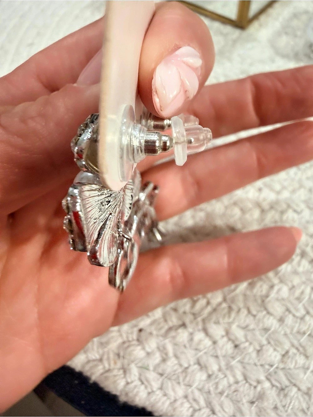 Crystal Flower Faux Pearl Drop Earrings Silver | New - Picture 6 of 9